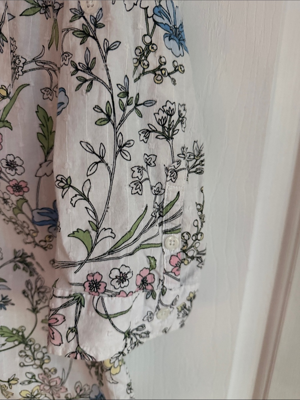 croft & barrow White Floral Button-Up Shirt with Blue and Pink Flowers - Picture 3 of 5